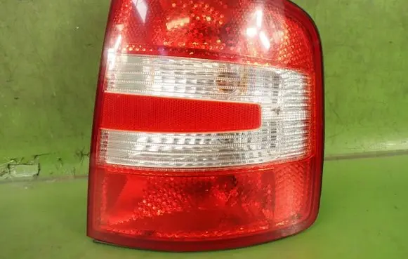 Skoda Fabia Mk1 (6Y) Rear/tail lights