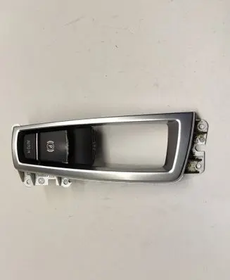BMW 5 F10 F11 Gear shifter surround trim plastic 9189064 9217594 61319189064