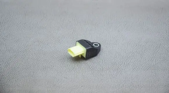 Toyota Prius (XW30) Airbag deployment crash/impact sensor 8983175010
