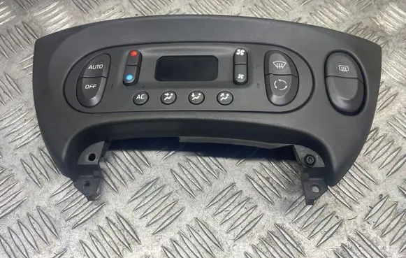 Renault Scenic I Climate control unit 7700435401 69470002 662117F