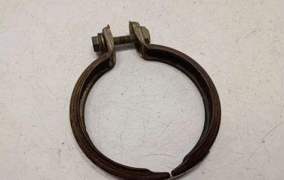 BMW 5 GT F07 Muffler pipe connector clamp 7620508 11657620508 18307553602