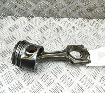 Volvo V70 Piston 30777189 30750674
