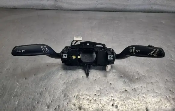 Audi A3 S3 8V Wiper turn signal indicator stalk/switch 8V0953521