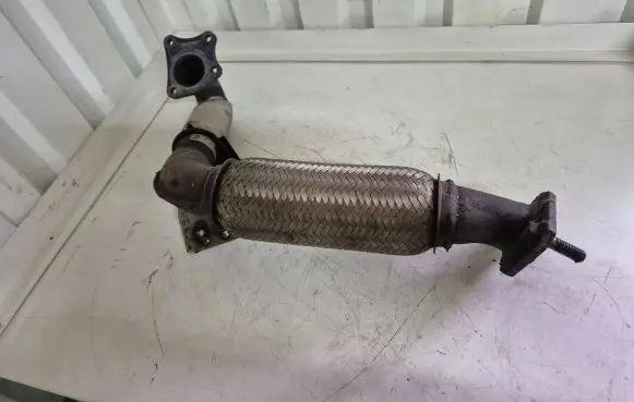 Mazda 5 Exhaust flexible connection 