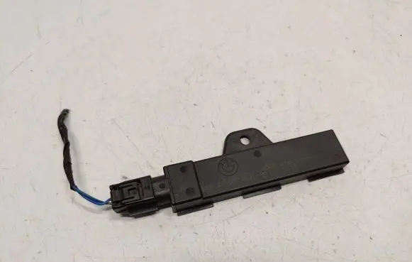 Interior comfort aerial antenna