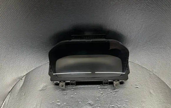 Volvo XC90 Speedometer (instrument cluster) 31499069AA 31499069