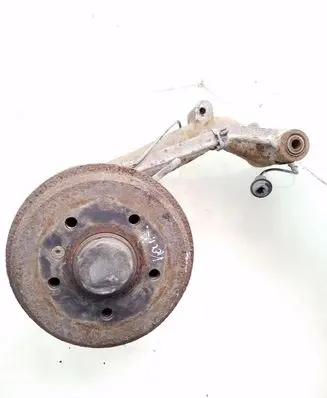 Mercedes-Benz A W168 Rear wheel hub spindle/knuckle 