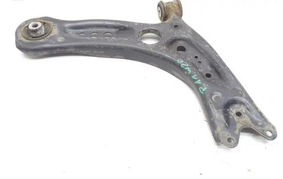 Seat Leon (5F) Front control arm 5Q0407152L