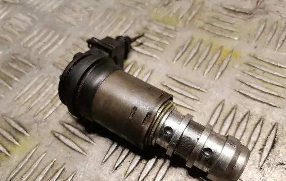 BMW X5 E53 Turbo solenoid valve 1707323