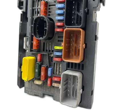 Citroen C5 Fuse box set 9667044980 R02