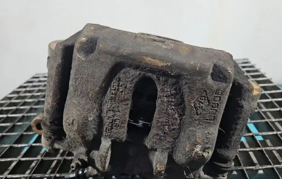 Opel Vivaro Front brake caliper IMPRK1408560