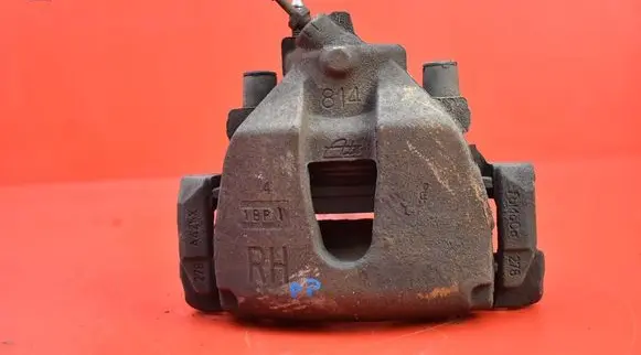Ford Grand C-MAX Front brake caliper