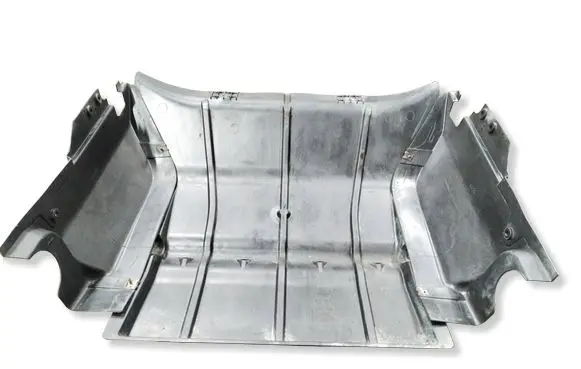 Iveco Daily 5th gen Engine splash shield/under tray 504080195 504080194 504172552