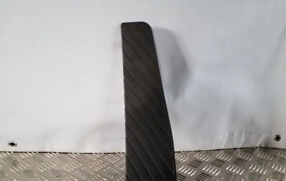 Audi A6 C7 Foot rest pad/dead pedal 4G2864777
