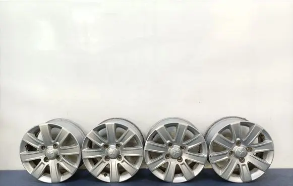 Mitsubishi Colt CZ3 R18 alloy rim 4250B671