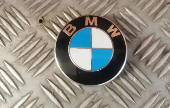 BMW 5 E60 E61 Original wheel cap 6783536