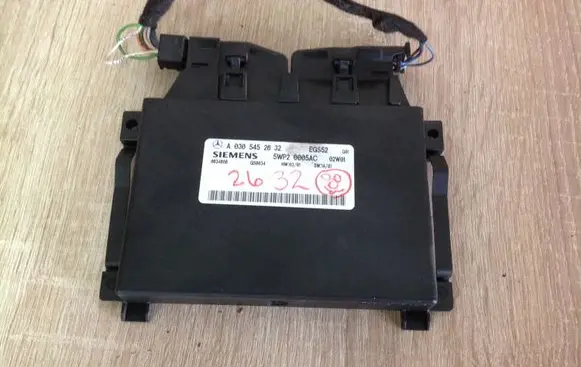 Mercedes-Benz ML W163 Gearbox control unit/module A0305452632