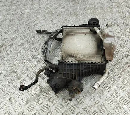 Mercedes-Benz C W205 Intercooler radiator A2640905300