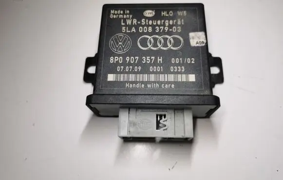 Audi A6 S6 C6 4F Light module LCM 5LA00837903 8P0907357H
