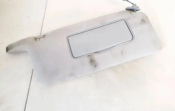 Toyota Avensis Verso Sun visor