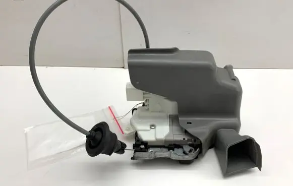 Audi A5 Front door lock