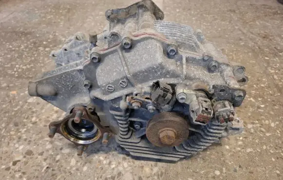 Lexus RX 450H Rear differential 8209048010