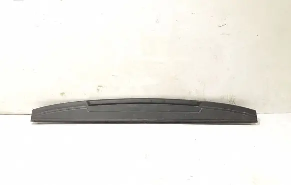 Chevrolet Silverado Other trunk/boot trim element 84493626