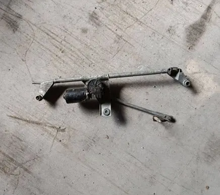 Volvo S70 V70 V70 XC Front wiper linkage and motor 9127592 3397020424