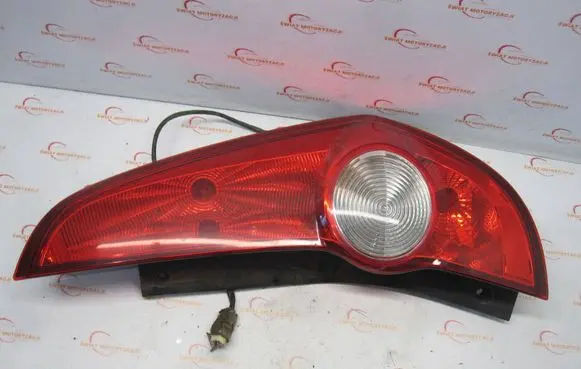 Opel Agila B Rear/tail lights 89071639 3560352K10