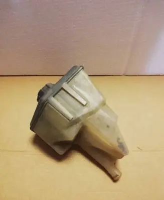 Volvo S40, V40 Coolant expansion tank/reservoir 30804963