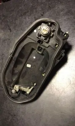 BMW 5 E60 E61 Front door exterior handle/bracket 7034452