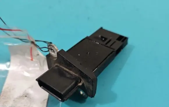 Nissan Qashqai Mass air flow meter 226807S000 IMPRK1381499