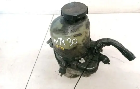 Opel Astra G Power steering pump