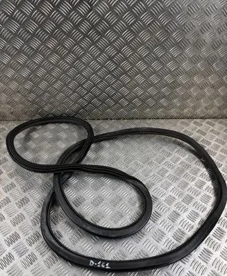 Audi Q7 4M Front door rubber seal 4M0831721A