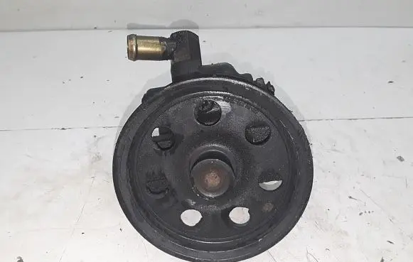 Ford Focus Power steering pump