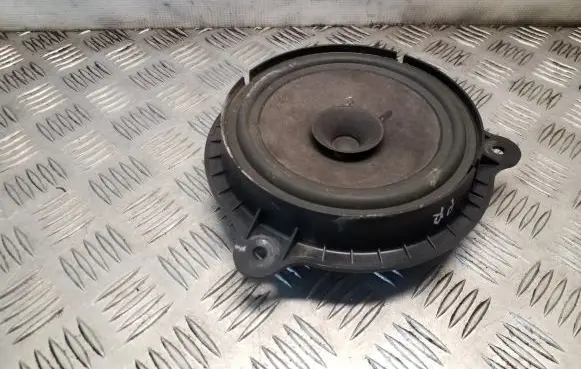 Opel Movano B Front door speaker