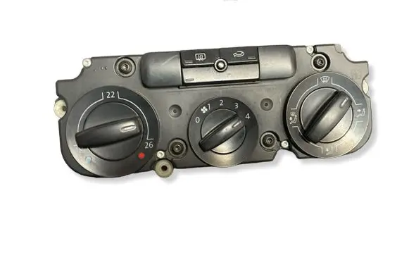 Volkswagen PASSAT B6 Climate control unit 74730920