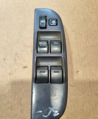 Toyota Land Cruiser (HDJ90) Electric window control switch 7423260100