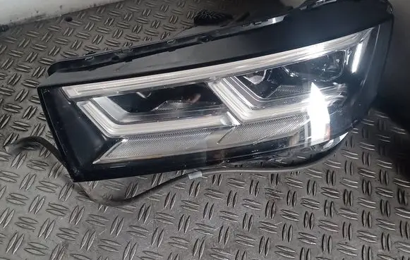 Audi Q5 SQ5 Headlight/headlamp 80A941033A L14C6350