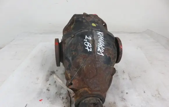 Mercedes-Benz C AMG W203 Rear differential 2103513308G 287