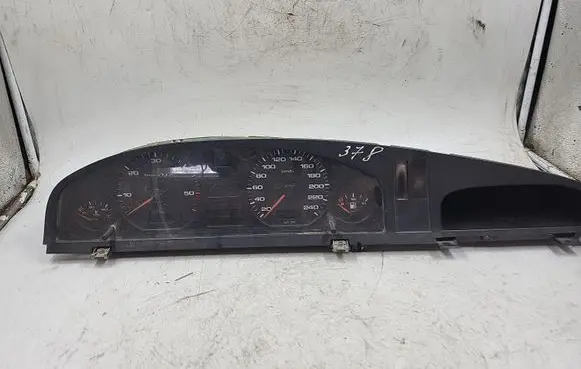 Audi A6 S6 C4 4A Speedometer (instrument cluster) 4A1919033