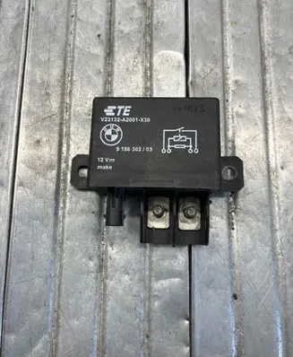 BMW X5 F15 Coolant fan relay 9198302 233242001A30
