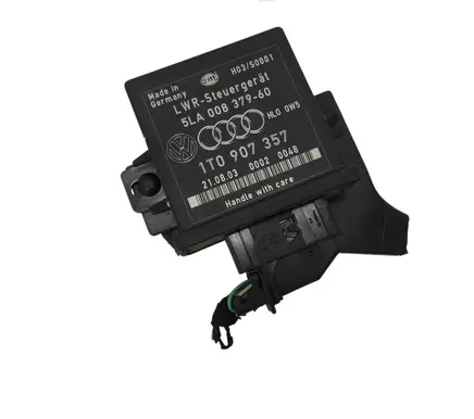 Volkswagen Touran I Light module LCM 1T0907357