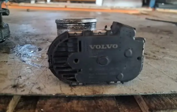 Volvo XC60 Throttle valve 31216665