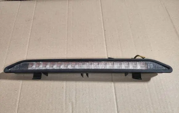 Opel Zafira A Third/center stoplight 90582025