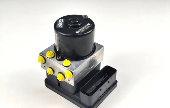 Mini One - Cooper R50 - 53 ABS Pump 6760265 6760266 10020600804
