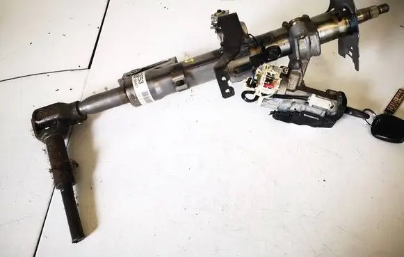 Toyota Corolla Verso E121 Steering wheel axle ce530006401