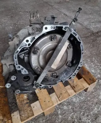 KIA Carnival Automatic gearbox 3511150A140