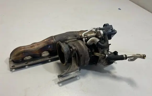 BMW 4 F32 F33 Turbo 7643115 7648913