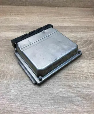 Volvo V70 Engine control unit/module ECU 09470429B 0281001776